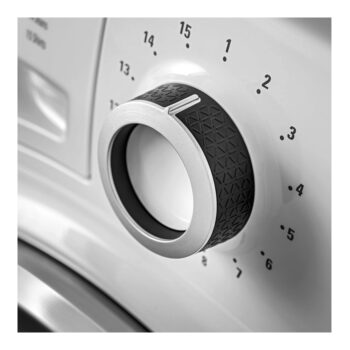 Advanced features eliminate 99.9% of germs and bacteria